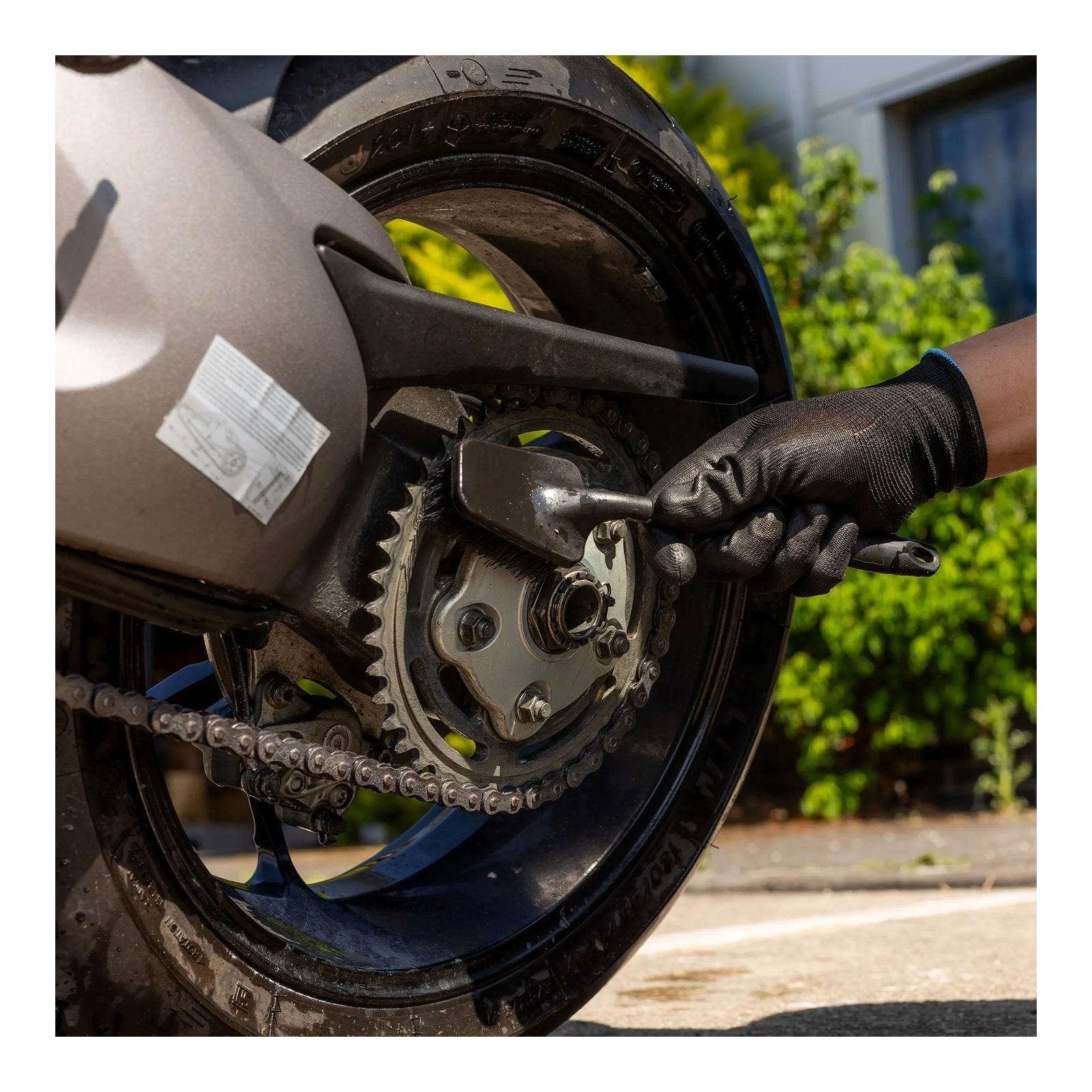 Sprocket Brush Pro
