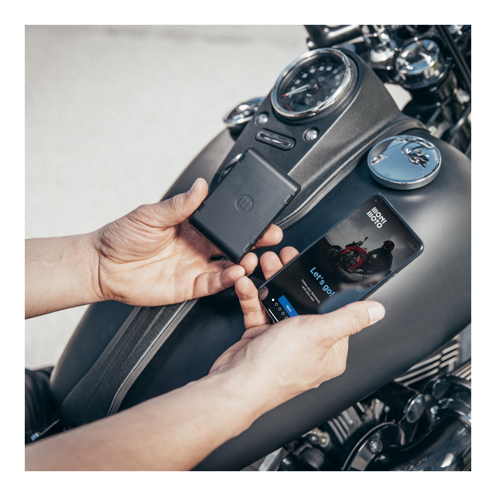 Monimoto 7 Smart Motorcyle GPS Tracker
